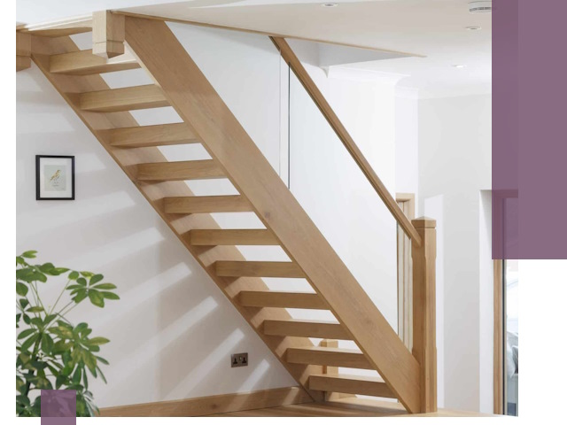 Изготовление деревянных лестниц под ключ в Переславле-Залесском для дома