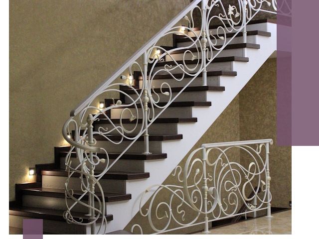 Кованые лестницы под ключ в Переславле-Залесском — изготовление и монтаж