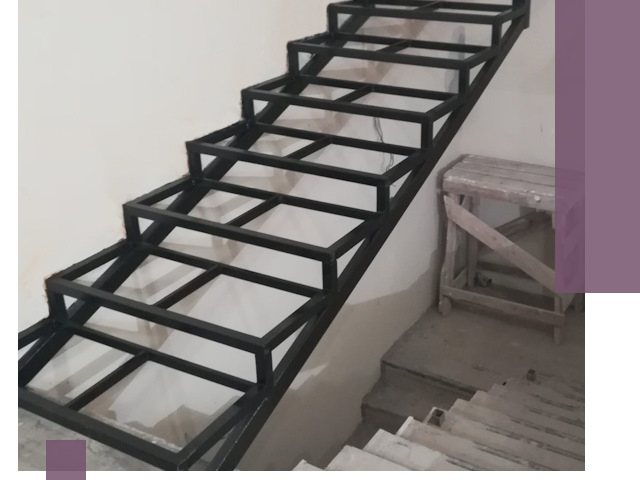 Демонтаж лестниц на металлокаркасе в Переславле-Залесском: быстрый вывоз и разбор