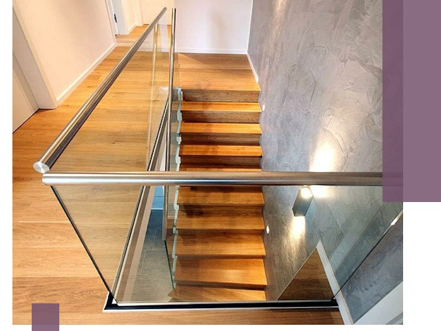 Перила для лестницы в доме — изготовление и монтаж в Переславле-Залесском