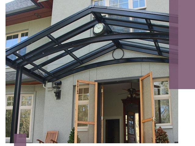 Изготовление и монтаж навесов и козырьков в Переславле-Залесском