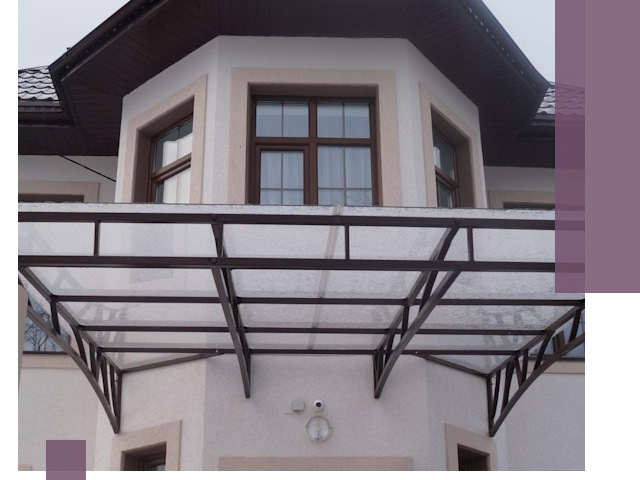 Козырьки из поликарбоната под ключ в Переславле-Залесском