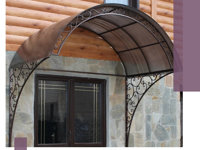 Арочные козырьки под ключ в Переславле-Залесском: изготовление и монтаж
